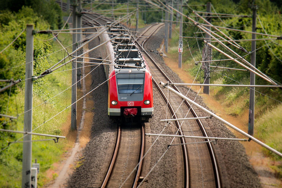 S-Bahn auf Schienen